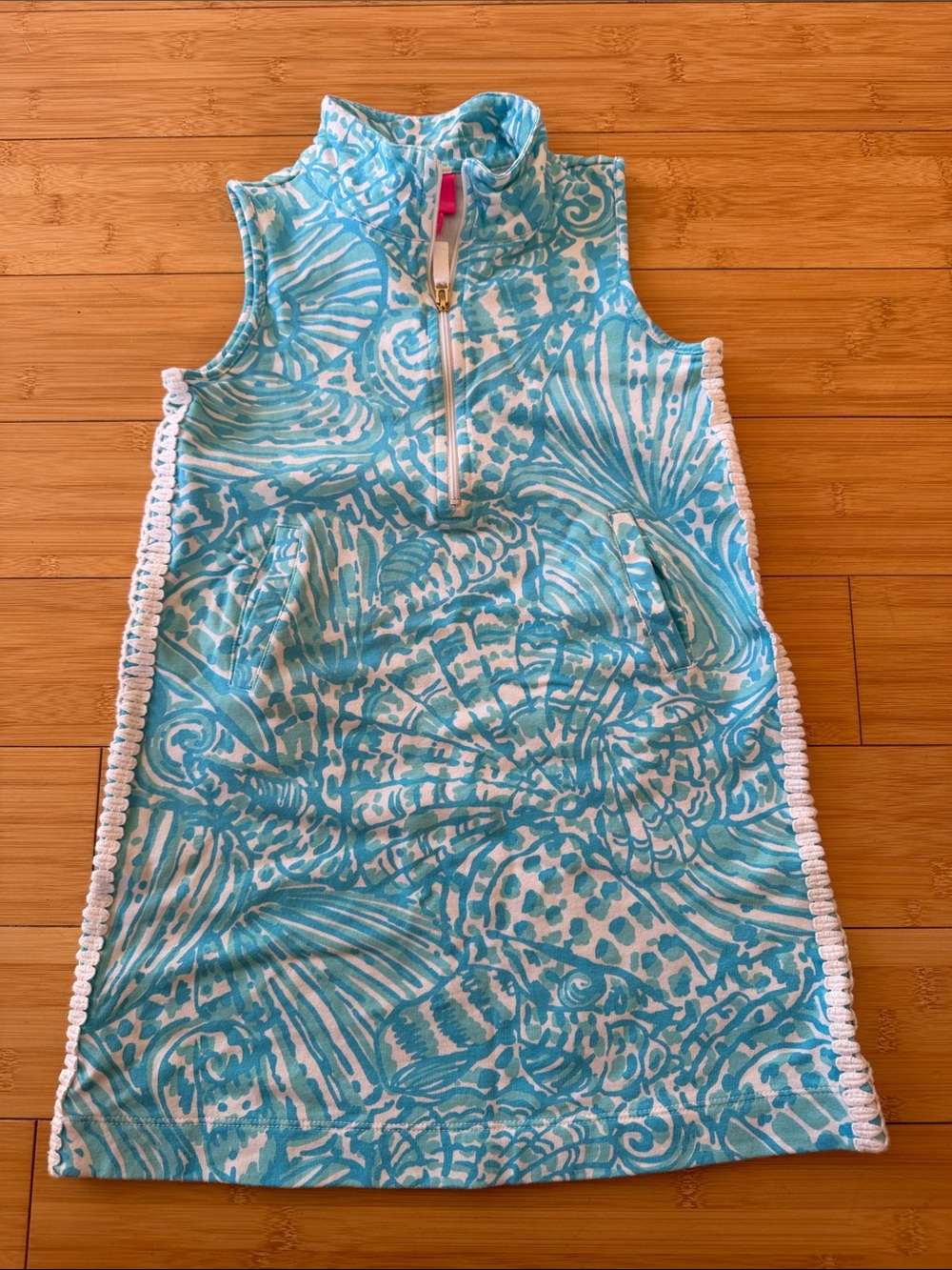 Lilly Pulitzer blue Shell-Print Sleeveless half zip dress size M 6-7 EUC